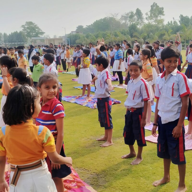 Celebrates World Health Day with a Yoga Session''2