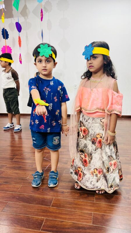 Celebrating the Bond'6