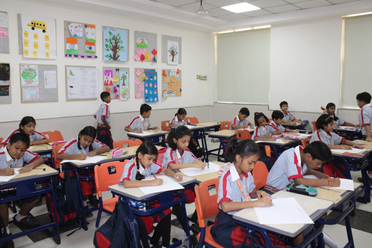 “Cyber Surakshit Bharat”,8