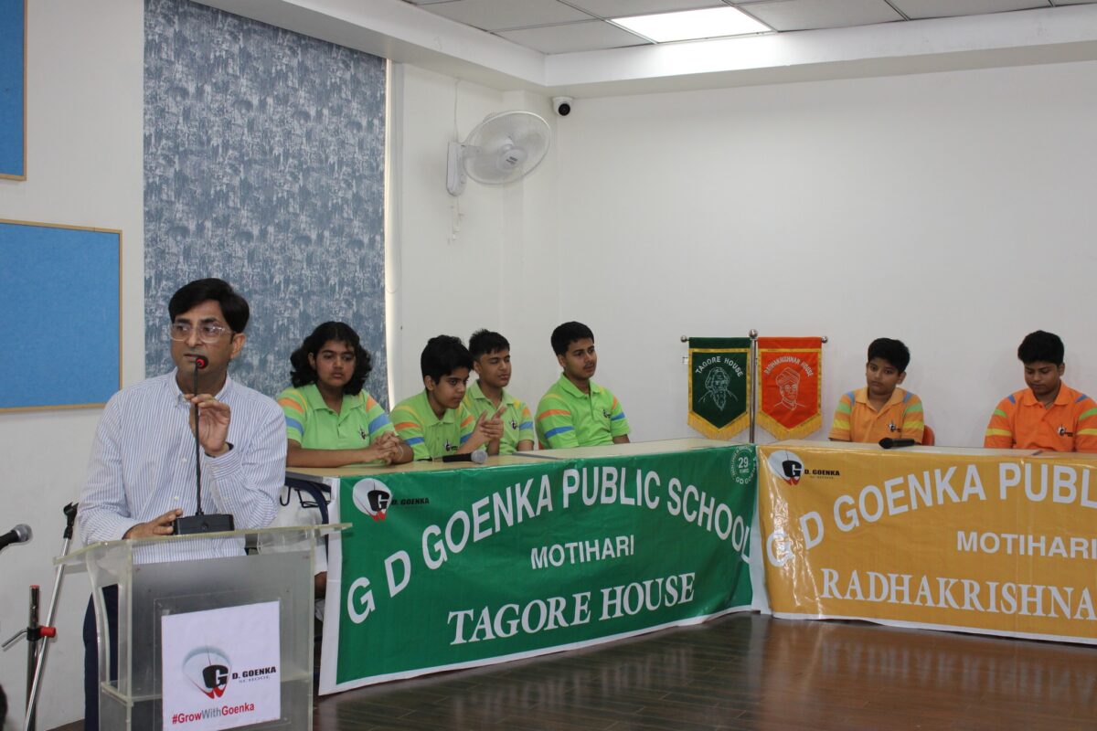 Inter-House Hindi Debate''15