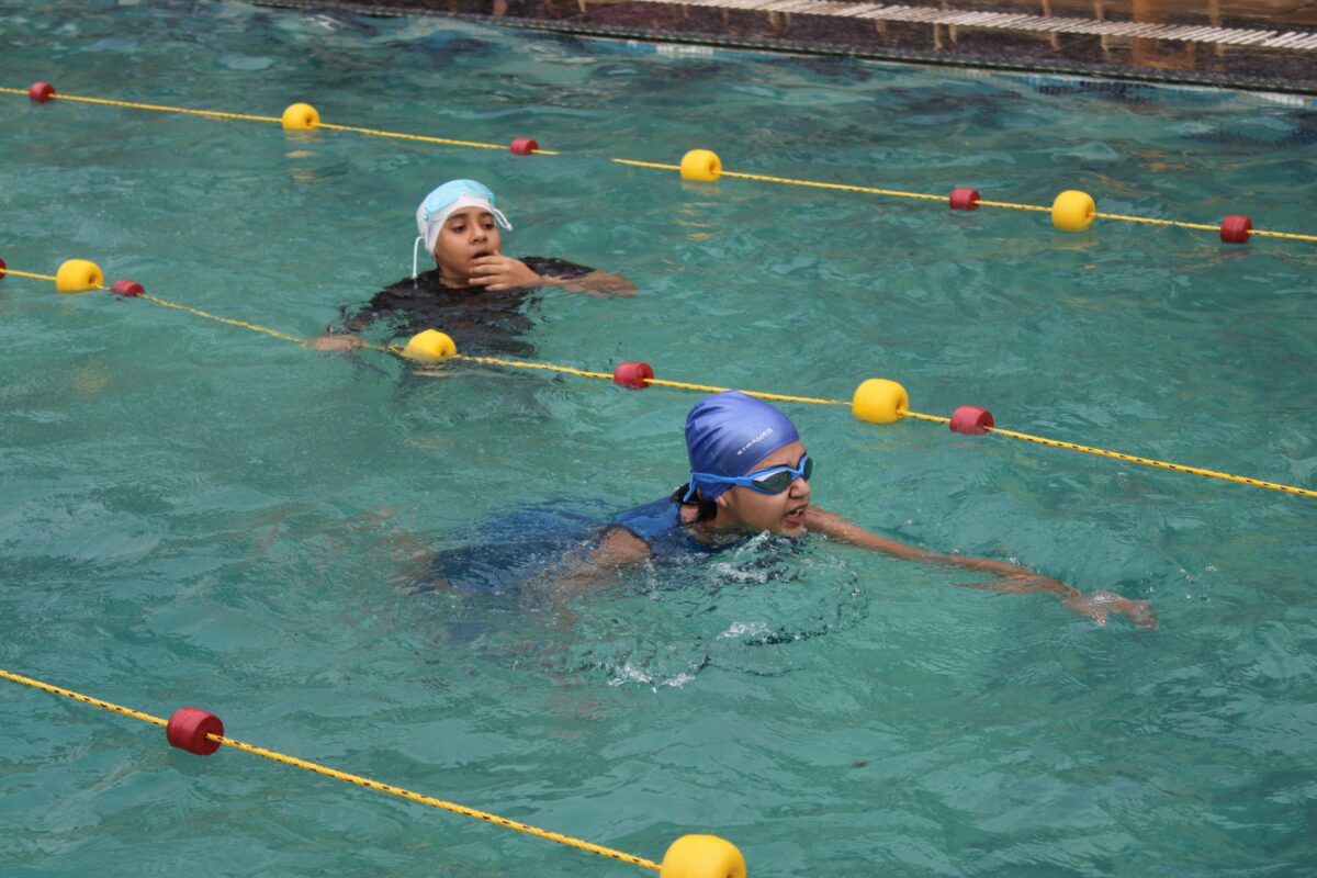 Inter-House Swimming Competition'2