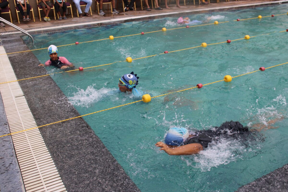 Inter-House Swimming Competition'8