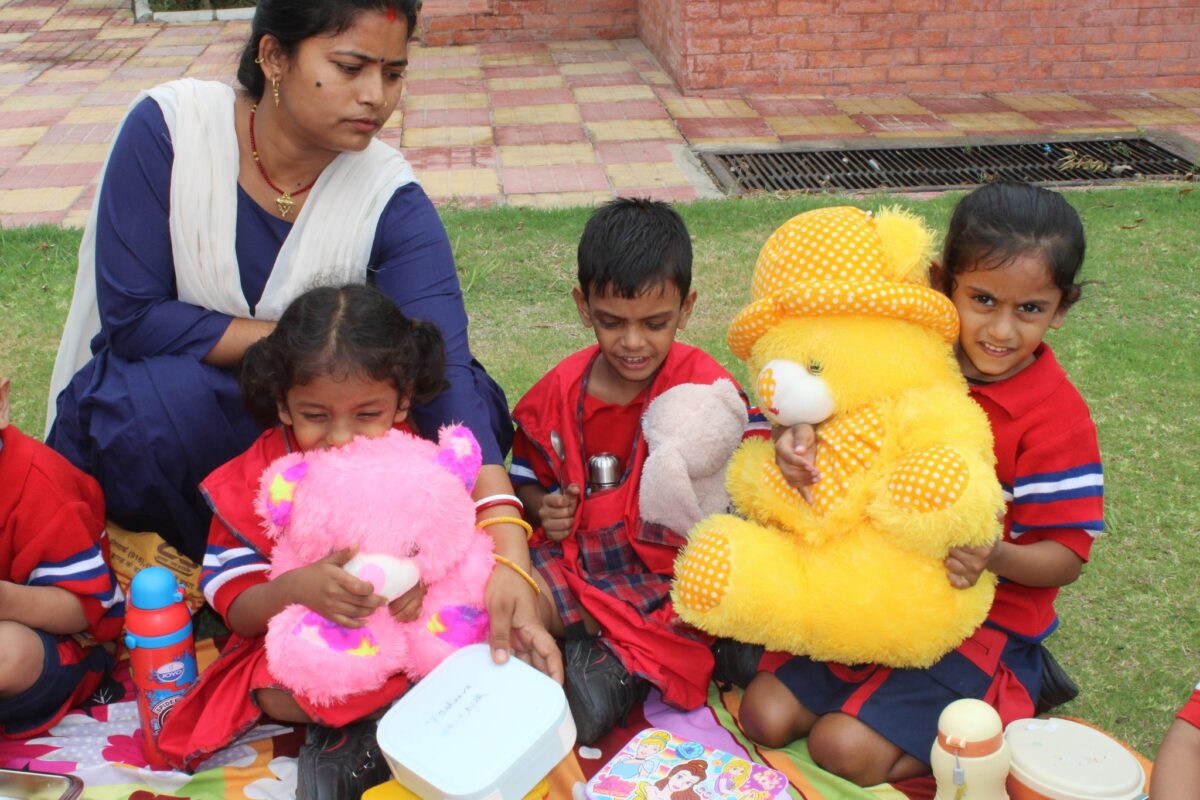 Teddy Bear Picnic on Monday''19