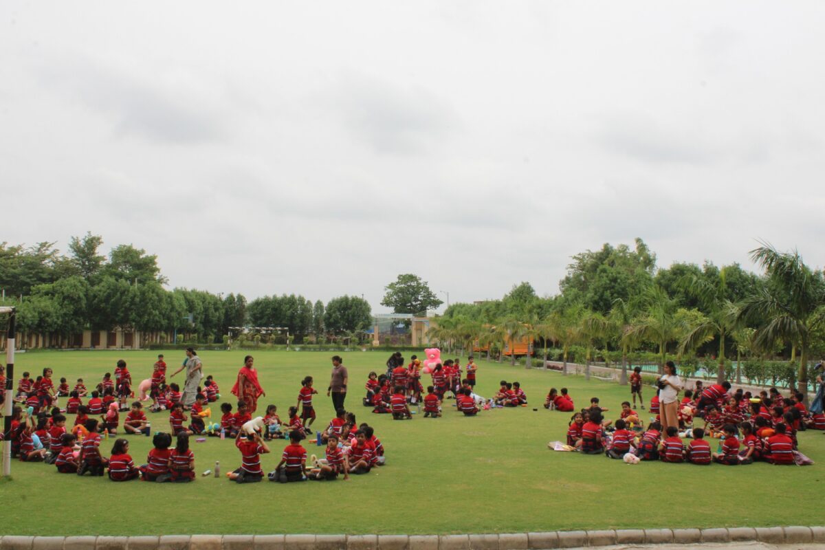 Teddy Bear Picnic on Monday''5