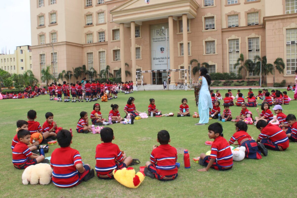 Teddy Bear Picnic on Monday''7