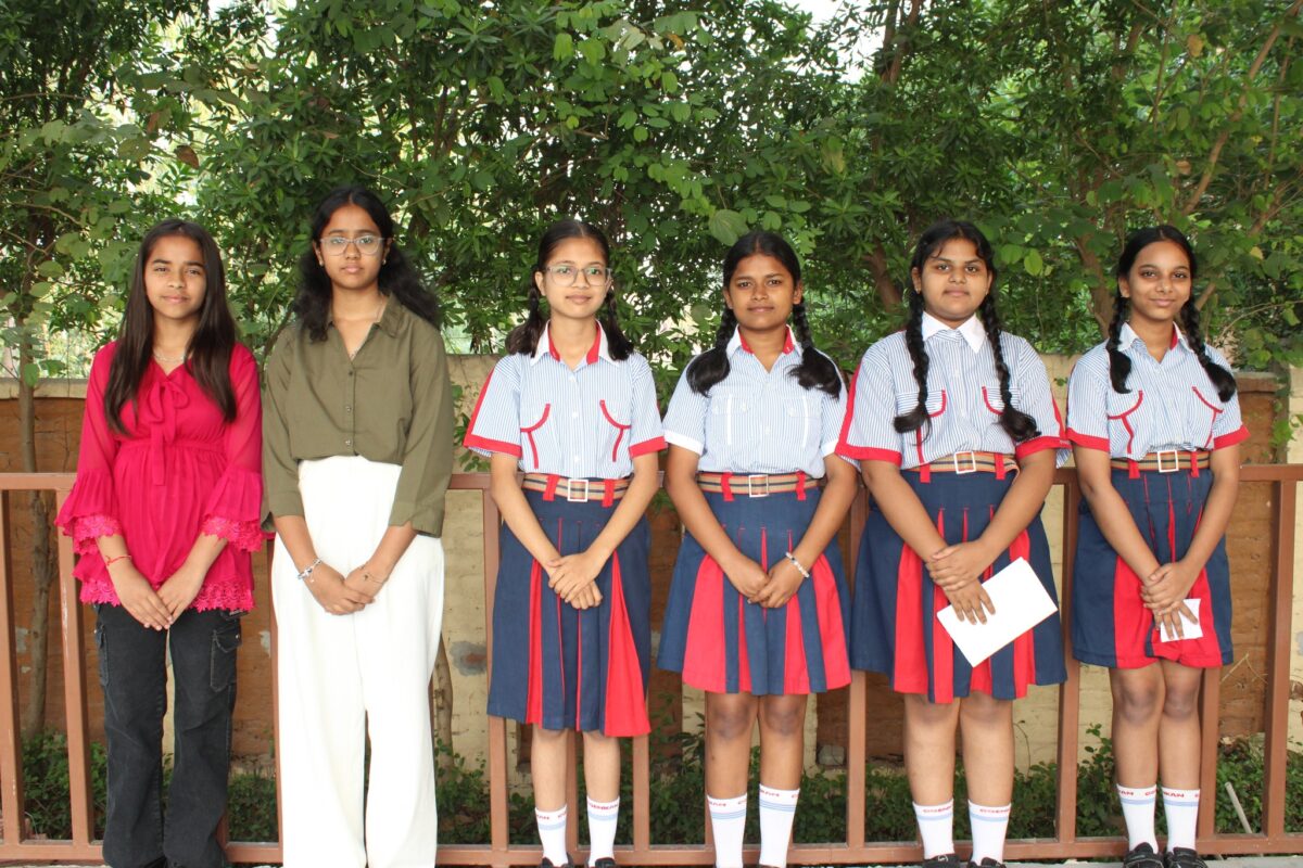 assembly was conducted by Class VIII-A at''3