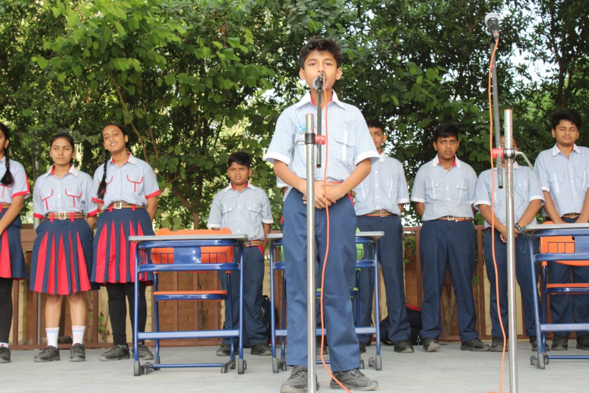 morning assembly, VII B,''14