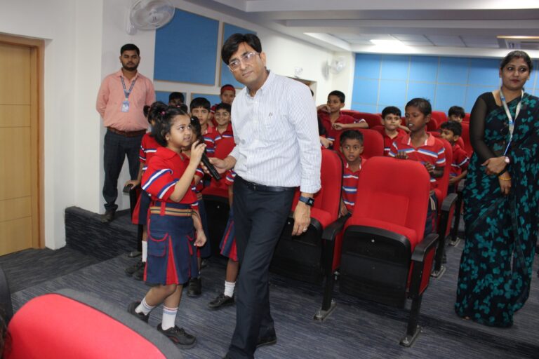 the colours of rainbow''7